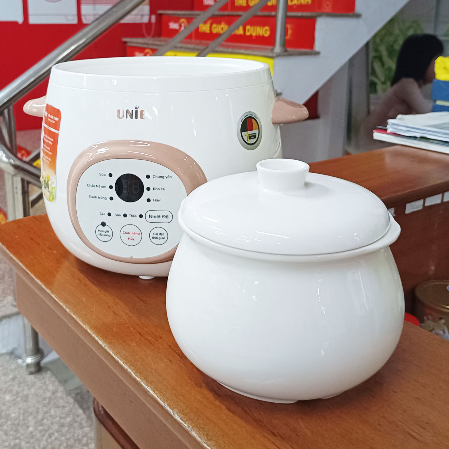 Nồi nấu chậm 1 lít Unie USC10W