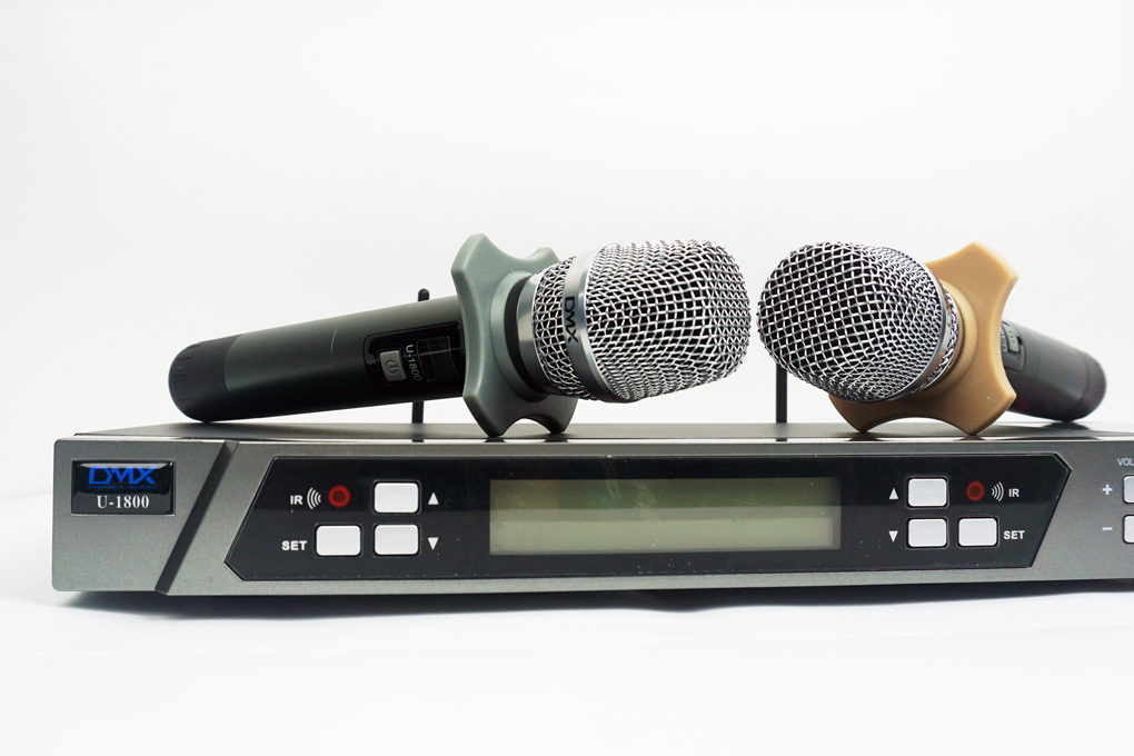 Micro không dây DMX U-1800