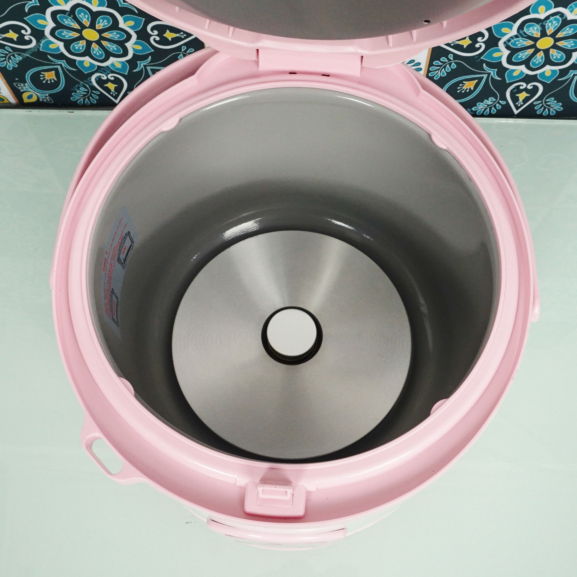 Nồi cơm điện 1,8 lít Happycook HC-180N
