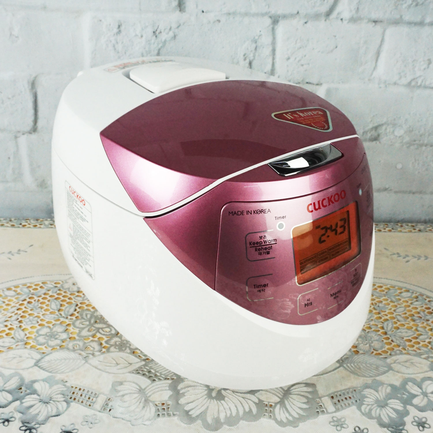 Nồi cơm điện tử 1 lít Cuckoo CR-0631F nhập khẩu Hàn Quốc